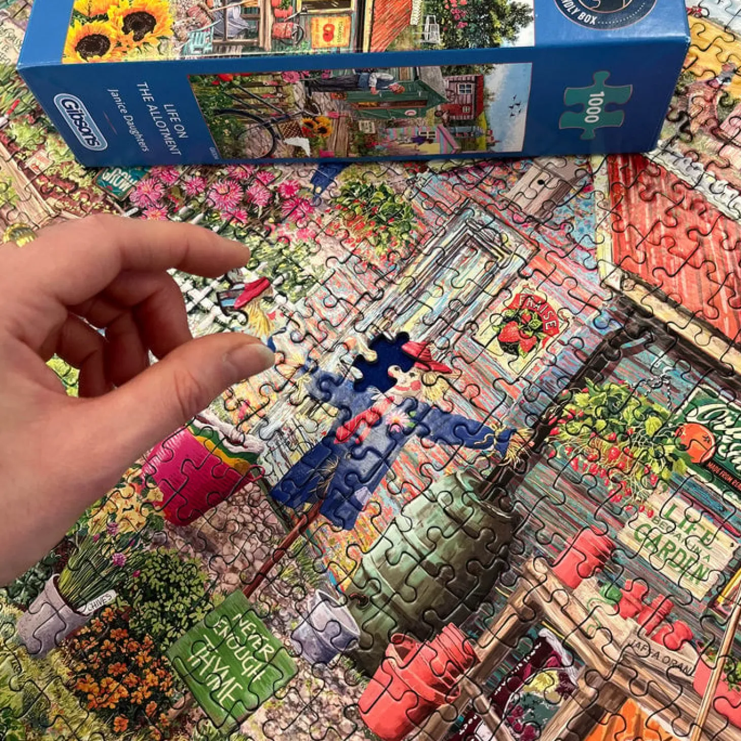 Gibsons La vie dans le jardin familial - puzzle de 1000 pièces