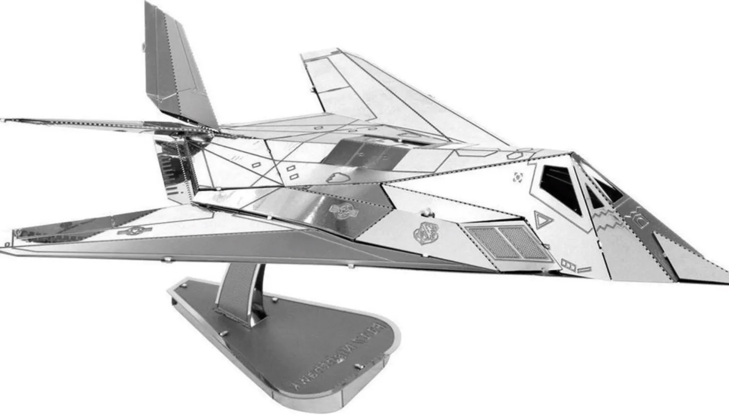 Metal Earth F-117 Nighthawk - puzzle 3D