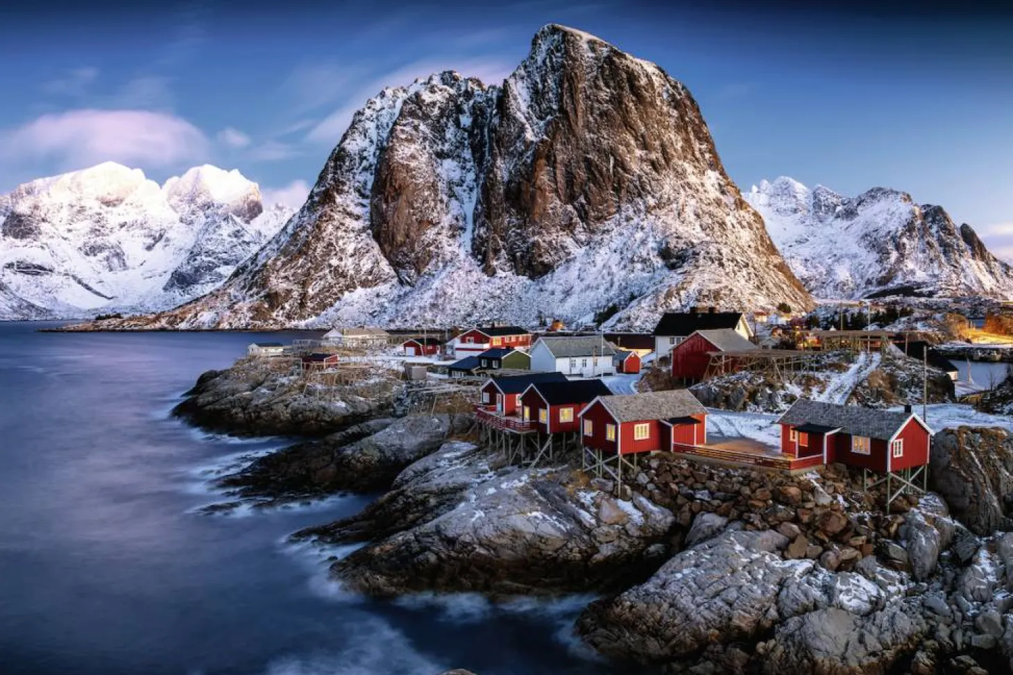 Ravensburger Le village norvégien de Hamnoy - puzzle de 3000 pièces